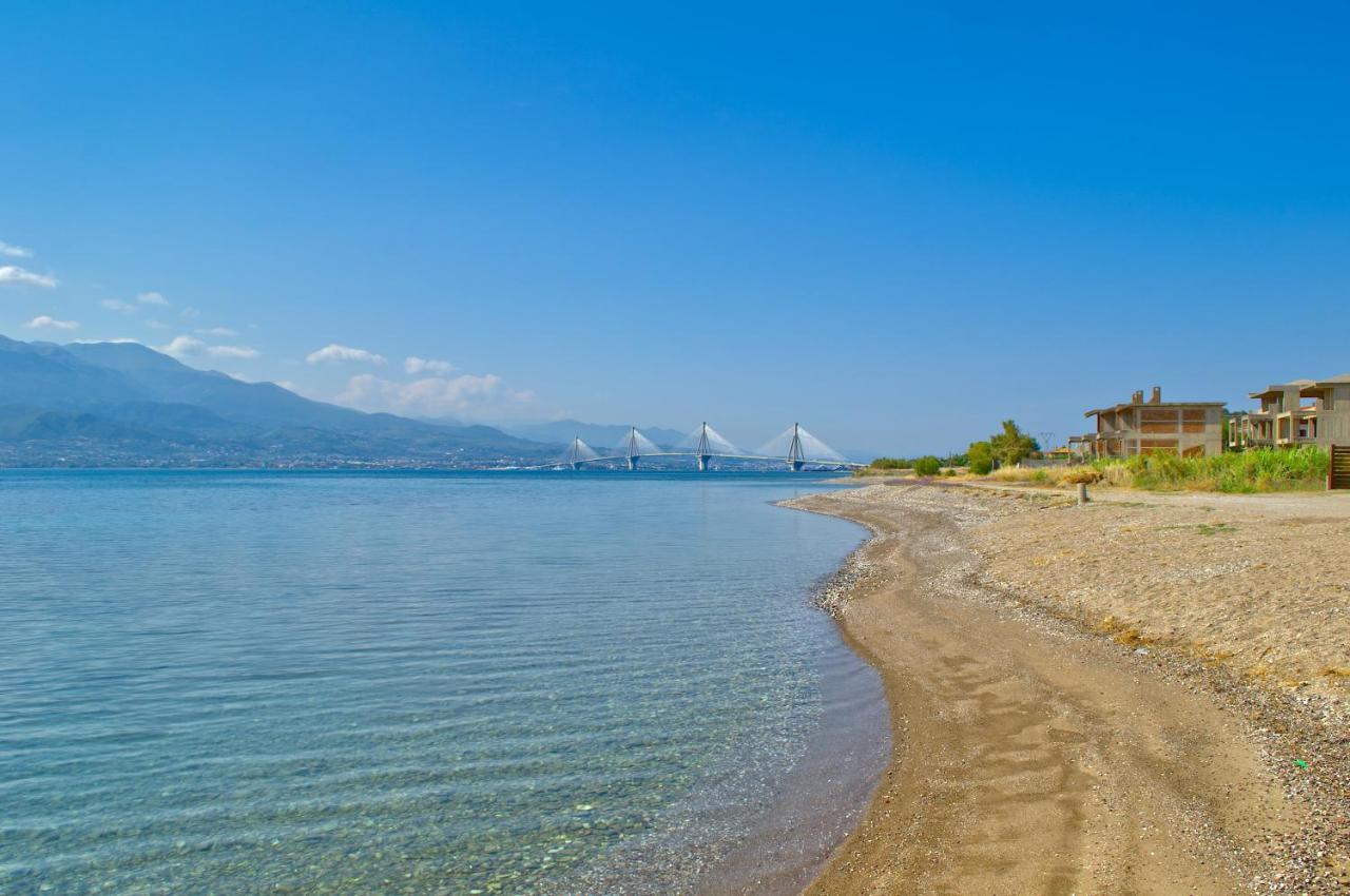 Epipleon Luxury -108- 85τμ δίπλα στη θάλασσα Apartment Nafpaktos